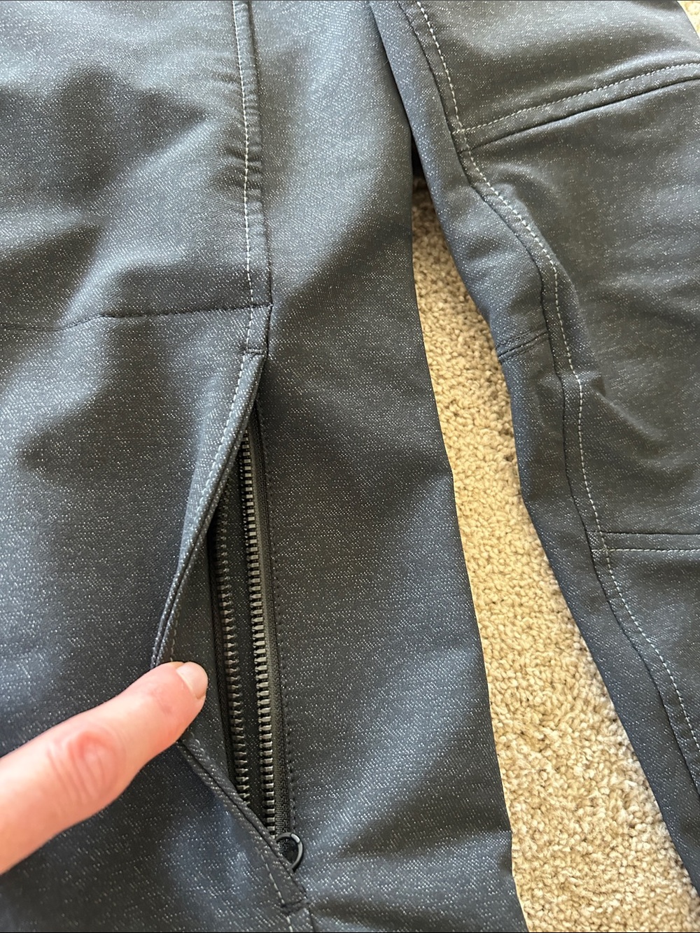 Kuhl Men's Black Full-Zip Softshell Jacket - Picture 5 of 8